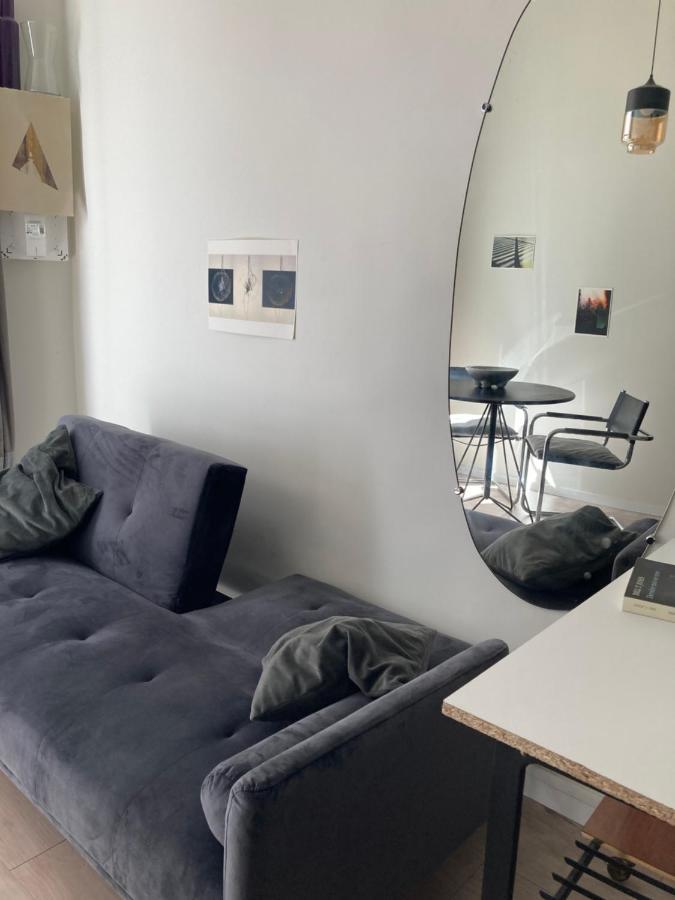 Serene Sixteen - Valence Centre Ville Luaran gambar