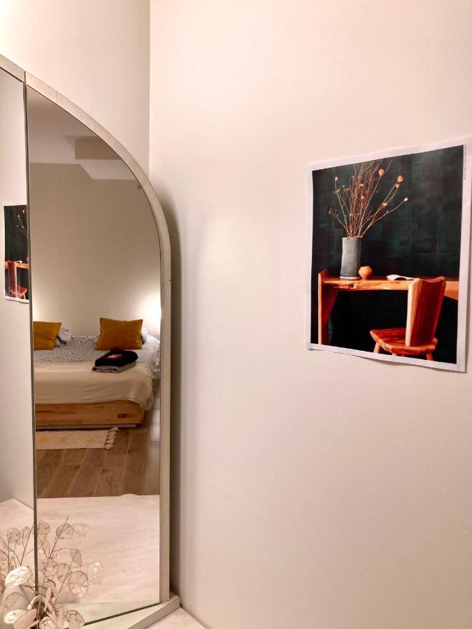 Serene Sixteen - Valence Centre Ville Luaran gambar